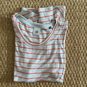 Cabi tee style # 5331 GUC size S